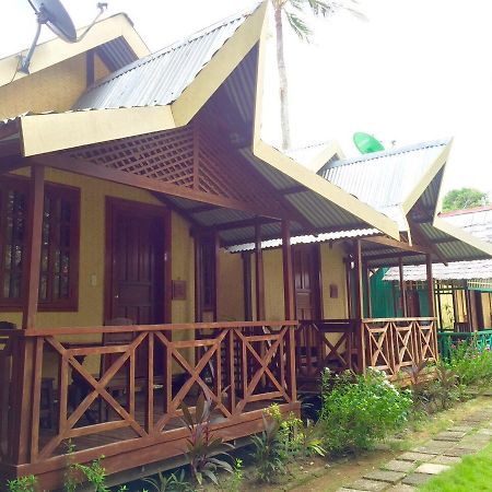 Pems Pension And Restaurant Taytay  Exterior photo